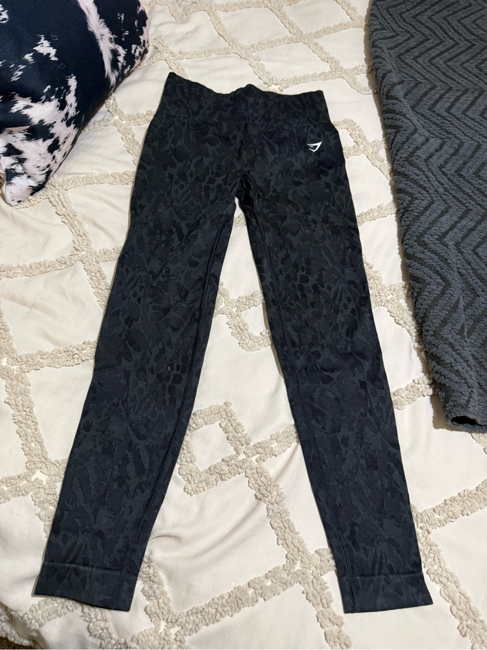 Gymshark Black on Black Animal Print High Waisted Leggings Size Small